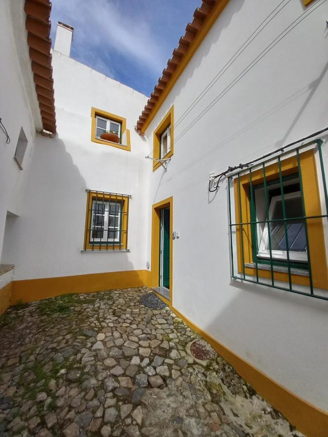 Pateo Dos Oliveira - Casa Da Cocheira Lejlighed Évora Eksteriør billede